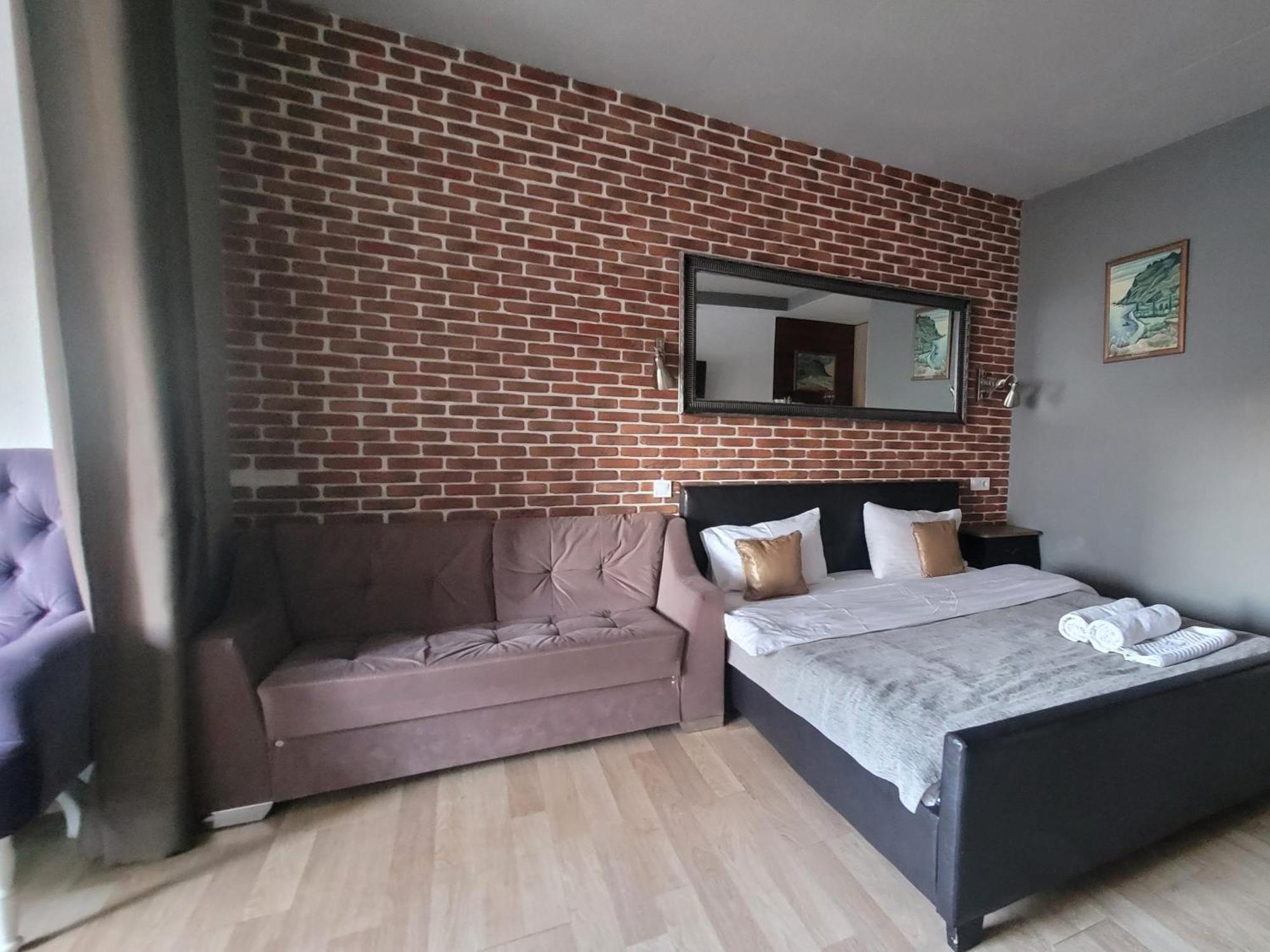 Mini Hotel On Demiivska Kiev Eksteriør bilde