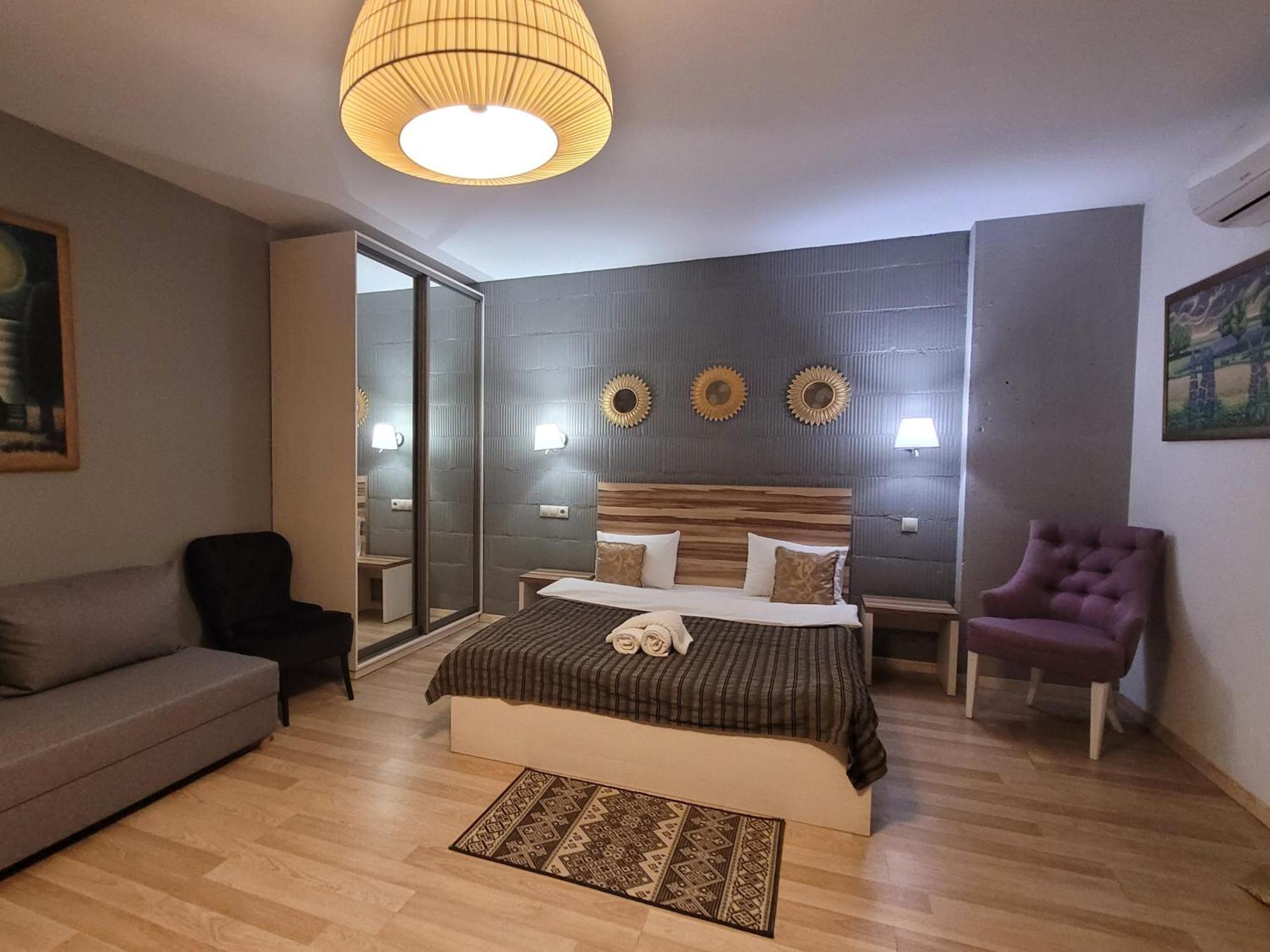 Mini Hotel On Demiivska Kiev Eksteriør bilde