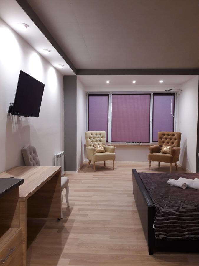 Mini Hotel On Demiivska Kiev Eksteriør bilde